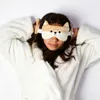 Relaxeazzz Plüsch Shiba Inu Hund Reisekissen & Schlafmaske Produktbild-Vorschau 6