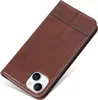 A brown leather phone case for an iPhone 15 is shown from a diagonal angle. Produktbild-Vorschau