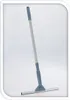 A telescopic window cleaner with a squeegee attachment, displayed against a plain white background. Podgląd zdjęcia produktu