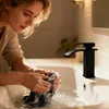 LZQ Vodopádová baterie Kuchyňská černá kuchyňská baterie Náhled obrázku produktu 12