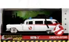 A toy model of the Ecto-1 car from Ghostbusters, displayed in its retail packaging. Voir les images du produit