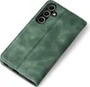 A green flip case for a smartphone is shown from a diagonal top-down view against a white background. Produktbild-Vorschau