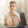 Wanduhr Giraffe Design aus MDF, ca. 26,5 cm, geräuscharm, Produktbild-Vorschau 8