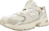 A single New Balance 530 sneaker shown from the side. Produktbild-Vorschau