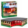 BRIO World - 33736, Gran cobertizo para locomotoras Vista previa de la imagen del producto 1