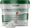 A white bucket of diatomaceous earth with a pile of the product in front of it. Produktbild-Vorschau