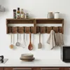 Houten kapstok met 8 haken en een plank Productafbeelding-voorbeeld 5