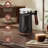 A black Aigostar milk frother with a wooden handle sits on a wooden table next to a cup of frothed coffee. Informational icons and text are to the left of the frother. Produktbild-Vorschau