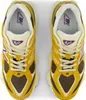 Buty New Balance 9060 Butterscotch U9060SRB Podgląd zdjęcia produktu 4