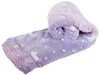 A rolled-up blanket with a star pattern. Anteprima dell’immagine prodotto