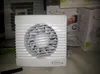 A white bathroom fan is displayed in front of its packaging. Anteprima dell’immagine prodotto