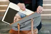 MuchoWow® Laptop Hülle 15 Zoll Das Mädchen mit dem Produktbild-Vorschau 7