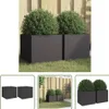 A collage of images showing black planters with green bushes, some in a garden setting and others as product shots. Voir les images du produit