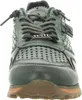 A close-up, front-facing view of a green sneaker. Voir les images du produit