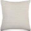 A close-up studio shot of a cream-colored pillow with a ribbed texture. Anteprima dell’immagine prodotto