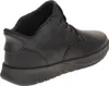 A black men's sneaker shown from a side-rear angle on a white background. Anteprima dell’immagine prodotto