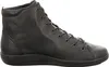 A side view of a black leather high-top sneaker. Produktbild-Vorschau