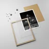 Gerahmtes Poster - Rahmen in heller Eiche - Tänzerin Frau Produktbild-Vorschau 4