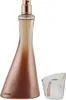 Geöffneter Flakon von Kenzo Jeu d’Amour mit abgeschrägtem Glasdeckel daneben, eleganter Pumpspender in Roségold. Anteprima dell’immagine prodotto