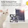 A white cat is looking up at a solar panel and a fan, with text describing the product. Produktbild-Vorschau