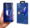 A hand holding a smartphone with a screen protector applied, next to its packaging. Náhled obrázku produktu