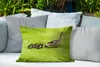 MuchoWow® Outdoor Kissen - Ente mit Jungen im Gras - 60x40 Produktbild-Vorschau 4