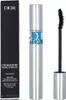 A product shot of Dior Diorshow Iconic Overcurl Waterproof Mascara, including its packaging and the mascara wand. Náhled obrázku produktu