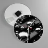 Wanduhr - Rund - Glasuhr - Chrom Metall Reflexion - 30x30cm Produktbild-Vorschau 2