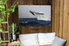 Gartenposter - 120x80 cm - Wal springt im blauen Wasser Produktbild-Vorschau 3