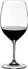 A single wine glass filled with red wine against a white background. Produktbild-Vorschau