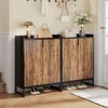 An entryway with a shoe cabinet, lamp, handbag, and flowers. Produktbild-Vorschau