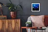 MuchoWow® Gerahmtes Poster Blauer Fisch im Aquarium 40x40 Produktbild-Vorschau 3