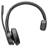 A black headset with a microphone boom is shown against a white background. Voir les images du produit