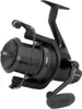 A black fishing reel is shown against a white background. Náhľad obrázku produktu