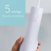 A hand holding a white oral irrigator with a blue overlay showing text and graphics. Anteprima dell’immagine prodotto
