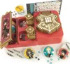A Harry Potter themed badge-making kit with various components laid out. Anteprima dell’immagine prodotto