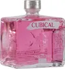 A square glass bottle of pink gin with a silver cap. Produktbild-Vorschau