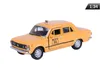 Model 1:34, PRL FIAT 125p WPT 1313, pomarańczowy Podgląd zdjęcia produktu 1