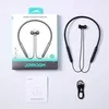 A flat lay of a product box, headphones, and accessories on a white background. Anteprima dell’immagine prodotto