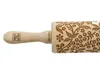 A close-up side view of a wooden rolling pin with an engraved pattern. Produktbild-Vorschau