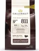 A bag of Callebaut dark chocolate callets. Anteprima dell’immagine prodotto