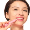 Essence The Super Peptide Glossy Lip Treatment, Koral, Náhľad obrázku produktu 9