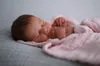 Realistische reborn-babypop, volledig van vinyl, Productafbeelding-voorbeeld 5