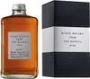 A bottle of Nikka From the Barrel whisky and its presentation box are shown side-by-side against a white background. Produktbild-Vorschau