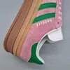 A close-up view of an Adidas Gazelle shoe, focusing on the side profile and sole. Produktbild-Vorschau