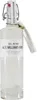A clear studio shot of a bottle of alcohol. Produktbild-Vorschau