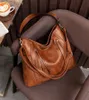 Borsa shopper - Versatile ed elegante - Un'affermazione del Anteprima dell’immagine prodotto 6