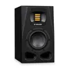 A studio shot of a black studio monitor speaker. Náhľad obrázku produktu