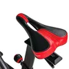 A close-up view of a bicycle seat. Voir les images du produit