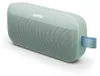 A light green Bose SoundLink Flex portable speaker with a blue fabric loop on the side, shown on a white background. Anteprima dell’immagine prodotto